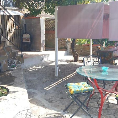 Loft Rosa Con Terrazza, Bagno Privato E Doccia Esterna Hotell Cannicchio Eksteriør bilde